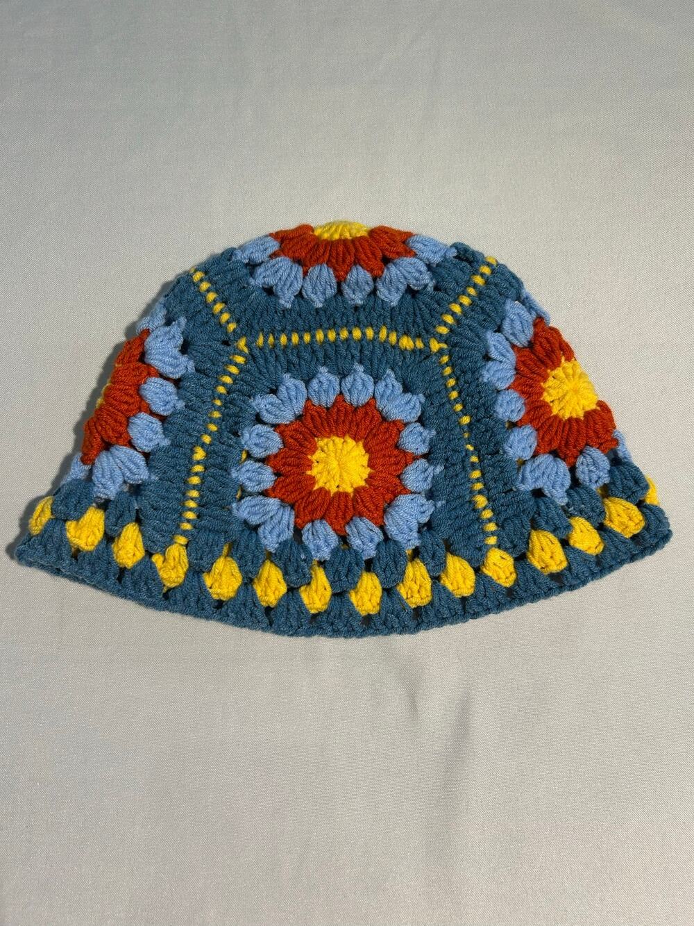Shein Knitted Flower Bucket Hat OS